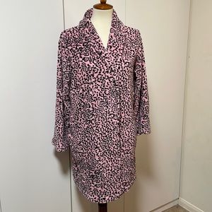 ULTA Bath Robe * Size Small * Pink and Black Animal Print